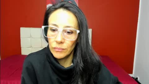 Snapshot of abrillee1 chatting on 01-24-25, 08:11 ABRIL online show from 01-24-25, 08:11