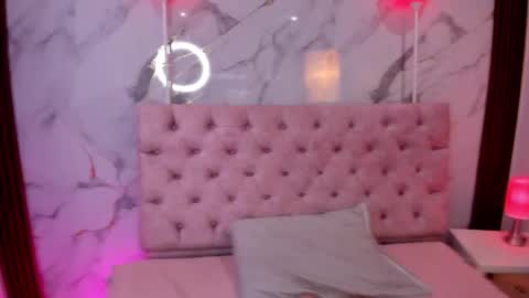 Abril online show from 03-27-26, 11:32