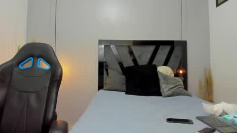 Abril online show from 04-04-26, 10:51
