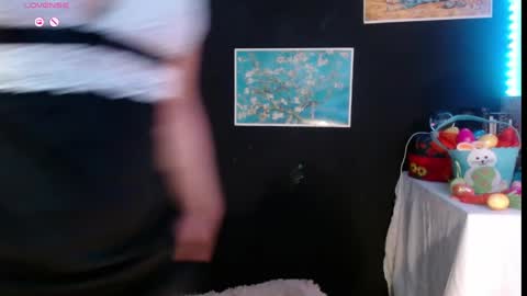 Absenta vert online show from 03-29-26, 11:05