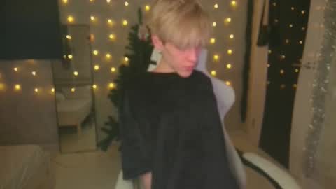 Nick online show from 01-12-26, 03:28