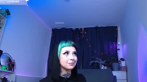 Acid or Iya  vacation November 19 to November 26 online show from 12-07-24, 09:22