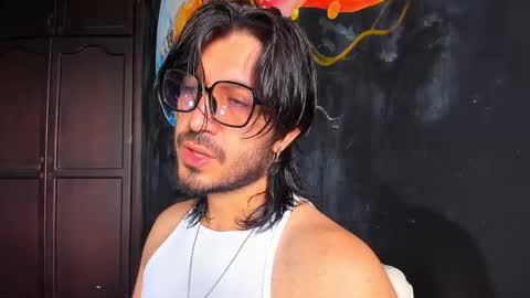 Snapshot of ackerman_eren_ chatting on 11-01-25, 03:14 R. online show from 11-01-25, 03:14