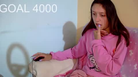 Snapshot of ada_naugthy1 chatting on 01-08-25, 01:53 Ada naugthy28 online show from 01-08-25, 01:53