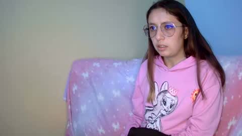 Snapshot of ada_naugthy1 chatting on 02-15-25, 01:53 Ada naugthy28 online show from 02-15-25, 01:53