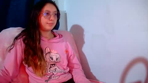 Snapshot of ada_naugthy1 chatting on 09-23-25, 01:52 Ada naugthy28 online show from 09-23-25, 01:52