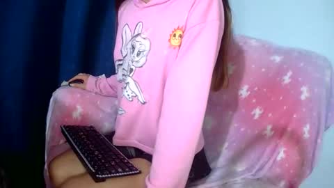 Snapshot of ada_naugthy1 chatting on 11-27-25, 01:29 Ada naugthy28 online show from 11-27-25, 01:29