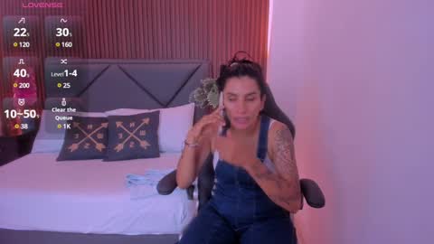 Snapshot of ada_oconnor_x_ chatting on 03-11-25, 05:24 ada oconnor x ..flaca..bella online show from 03-11-25, 05:24