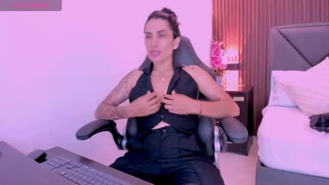 ada oconnor x   ..flaca..bella online show from 11-19-25, 05:35