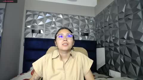 Snapshot of adaira31 chatting on 04-30-26, 10:14 Adaira online show from 04-30-26, 10:14