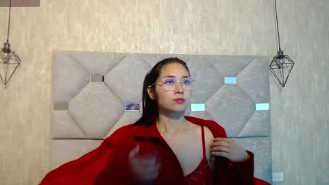 Snapshot of adaira31 chatting on 05-23-26, 12:09 Adaira online show from 05-23-26, 12:09
