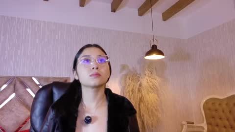 Snapshot of adaira31 chatting on 06-08-26, 11:49 Adaira online show from 06-08-26, 11:49
