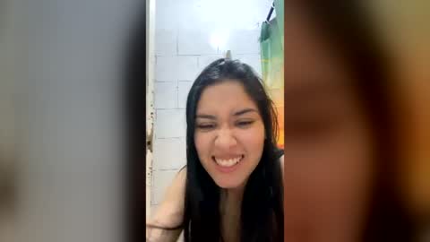 Snapshot of adaira31 chatting on 06-14-26, 01:58 Adaira online show from 06-14-26, 01:58