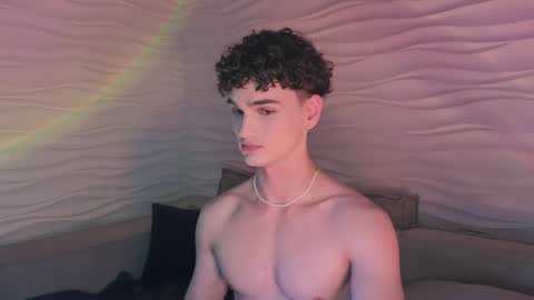 Snapshot of adam_21cm chatting on 12-12-24, 06:53 Adam online show from 12-12-24, 06:53