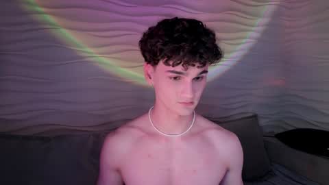 Snapshot of adam_21cm chatting on 02-02-25, 10:49 Adam online show from 02-02-25, 10:49