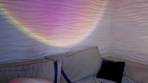 Snapshot of adam_21cm chatting on 02-09-25, 11:25 Adam online show from 02-09-25, 11:25