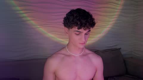 Snapshot of adam_21cm chatting on 02-19-25, 04:33 Adam online show from 02-19-25, 04:33