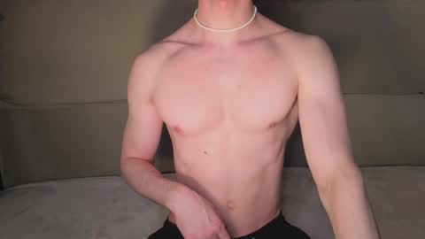 Snapshot of adam_21cm chatting on 11-27-25, 04:53 Adam online show from 11-27-25, 04:53