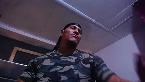 adam_fit19cm online show from 06-24-26, 02:43