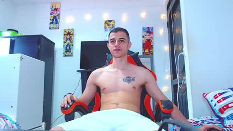 adam hot11 online show from 02-18-26, 01:51