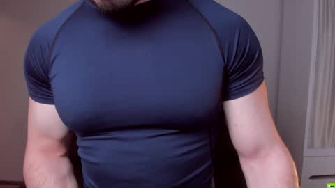Snapshot of adam_muscle_ chatting on 04-04-26, 05:06 Adam online show from 04-04-26, 05:06