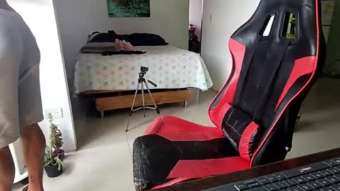 Adam Valencia online show from 02-20-26, 01:11