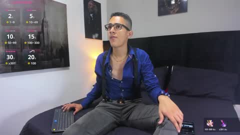 adam_walker_1 online show from 04-16-26, 02:29