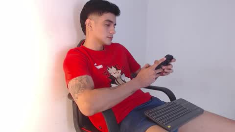 Hello guys excuse my absence I will be absent for several days for health reasons I hope you understand thank you very much. online show from 10-27-25, 07:12