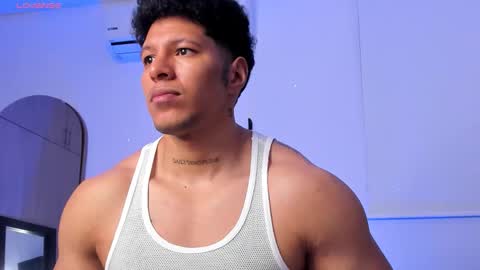 adambrocs1 online show from 12-02-25, 09:03