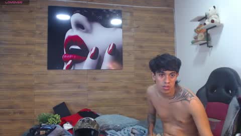 Adam online show from 04-09-26, 06:24