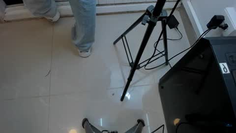 Adams Bobby online show from 11-23-25, 11:21