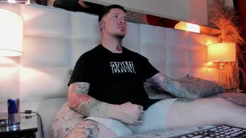 Snapshot of adamtatts chatting on 11-09-25, 05:17 Adam online show from 11-09-25, 05:17