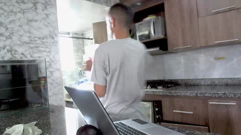 Snapshot of adan_eva960 chatting on 12-04-24, 08:29 eva online show from 12-04-24, 08:29