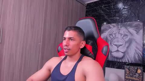 Adan Sin online show from 11-26-25, 04:30