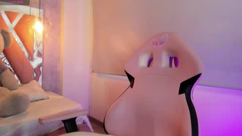  Adara  online show from 11-24-25, 08:19