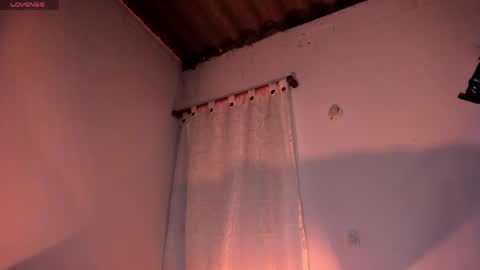  Adara  online show from 04-25-26, 12:46