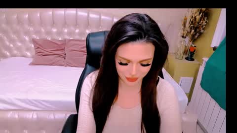 adarubyy online show from 12-19-24, 04:56