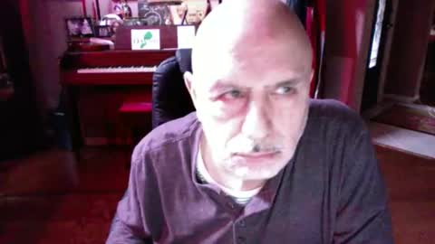 add_me_2 online show from 12-17-25, 06:36