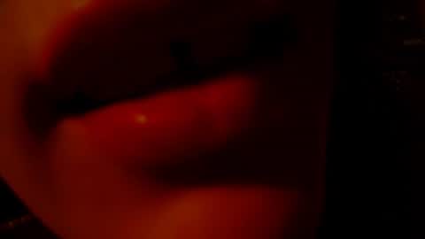 Snapshot of addicted2uts chatting on 07-25-26, 12:20 amy online show from 07-25-26, 12:20