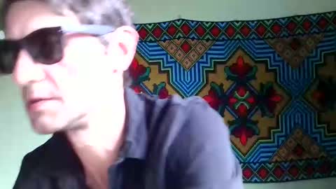 Snapshot of addonisse chatting on 12-20-25, 08:54 addonisse online show from 12-20-25, 08:54