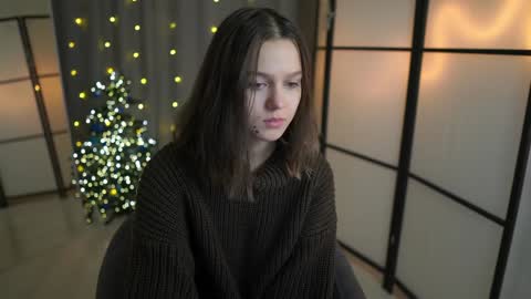 Snapshot of addy_moon chatting on 01-04-25, 04:00 Addy online show from 01-04-25, 04:00