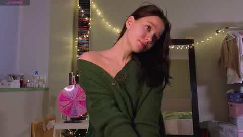 Snapshot of addy_moon chatting on 01-06-26, 01:48 Addy online show from 01-06-26, 01:48