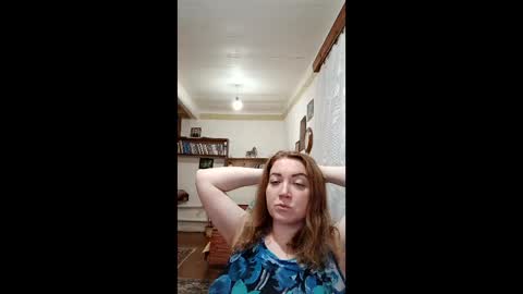 Snapshot of adel_redhead_ chatting on 12-16-25, 03:39 Adel online show from 12-16-25, 03:39