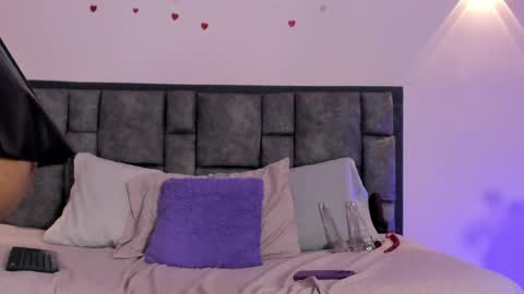 adela online show from 03-20-26, 04:50