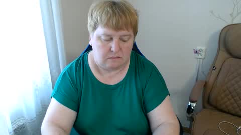 AdelAndSofia online show from 06-08-26, 03:56