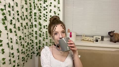 Snapshot of adele0_0 chatting on 12-10-24, 02:50 Adele online show from 12-10-24, 02:50