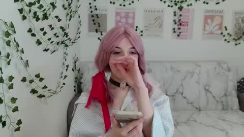 Snapshot of adele0_0 chatting on 03-04-25, 02:10 Adele online show from 03-04-25, 02:10