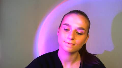 Adele Amore online show from 02-09-25, 08:11