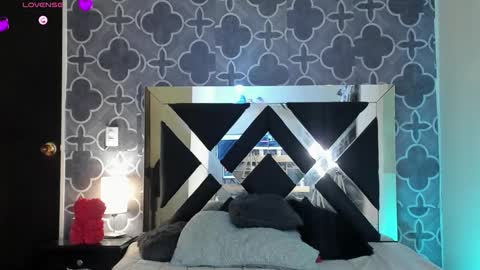 adele cruzz online show from 03-05-26, 10:06