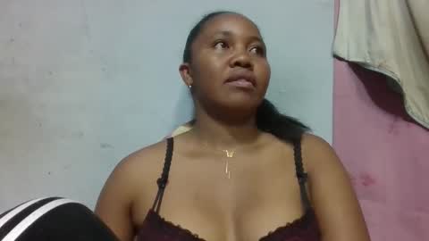 adelealy online show from 05-18-26, 02:40